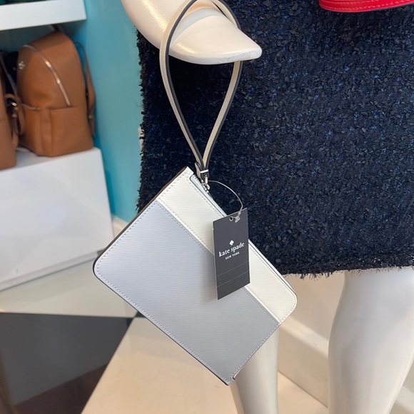 Kate Spade Lucy Medium L-Zip Wristlet 
COLOR: Platinum Grey Multi 
NWT - Picture 16 of 16
